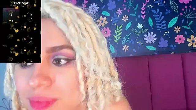 Girls and cam to cam: Watch as these sophisticated entertainers uncover their stunning costumes and curvaceous curves online!