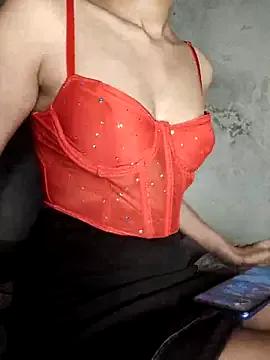 Lucypussy1 from StripChat is Freechat
