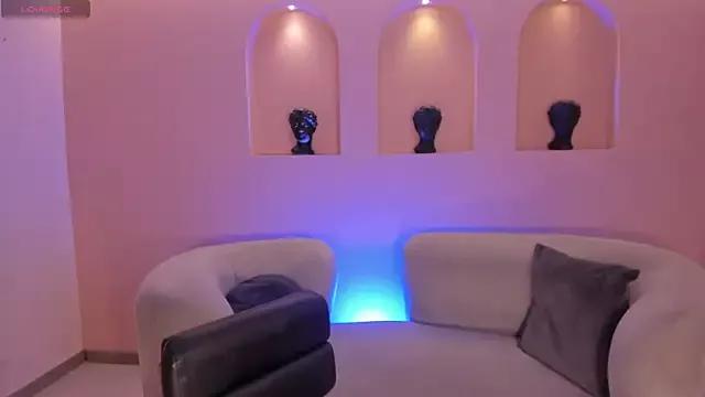 Girls and cam to cam: Watch as these sophisticated entertainers uncover their stunning costumes and curvaceous curves online!