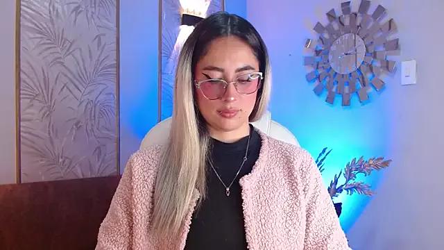 Girls and cam to cam: Watch as these sophisticated entertainers uncover their stunning costumes and curvaceous curves online!