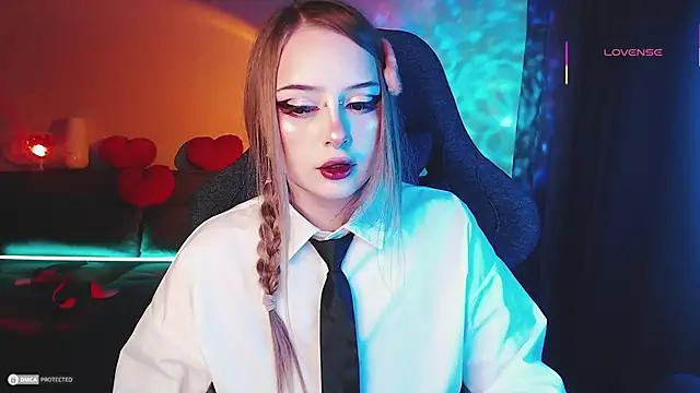 Girls and cam to cam: Watch as these sophisticated entertainers uncover their stunning costumes and curvaceous curves online!