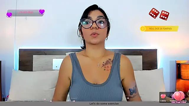 Girls and cam to cam: Watch as these sophisticated entertainers uncover their stunning costumes and curvaceous curves online!