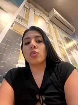 LunaSans from StripChat is Freechat