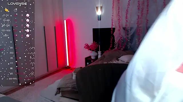 Girls and cam to cam: Watch as these sophisticated entertainers uncover their stunning costumes and curvaceous curves online!