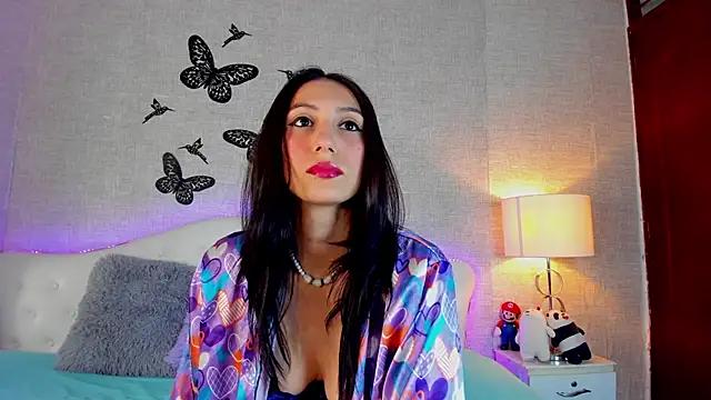Girls and cam to cam: Watch as these sophisticated entertainers uncover their stunning costumes and curvaceous curves online!