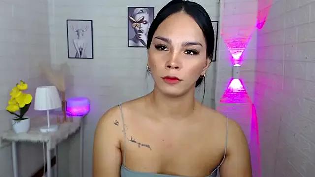 LylianaGirlx from StripChat is Freechat