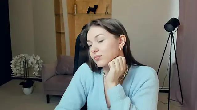 Girls and cam to cam: Watch as these sophisticated entertainers uncover their stunning costumes and curvaceous curves online!