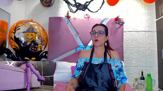 Madame_Angelic_ from StripChat is Freechat