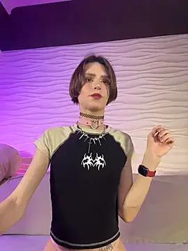 Girls and cam to cam: Watch as these sophisticated entertainers uncover their stunning costumes and curvaceous curves online!