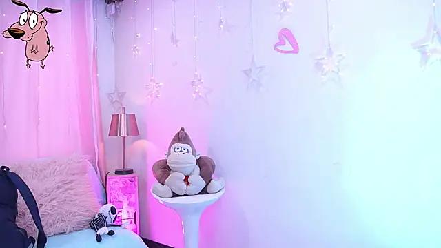 Girls and cam to cam: Watch as these sophisticated entertainers uncover their stunning costumes and curvaceous curves online!