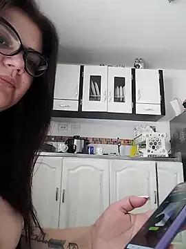 Madisoncurvy from StripChat is Freechat