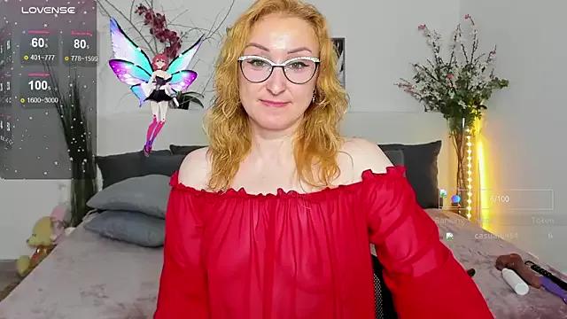 Girls and cam to cam: Watch as these sophisticated entertainers uncover their stunning costumes and curvaceous curves online!