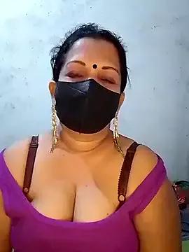 Madu_HotSL from StripChat is Freechat