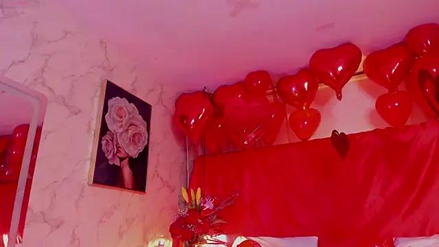 Girls and cam to cam: Watch as these sophisticated entertainers uncover their stunning costumes and curvaceous curves online!