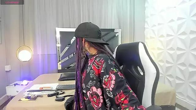 Girls and cam to cam: Watch as these sophisticated entertainers uncover their stunning costumes and curvaceous curves online!