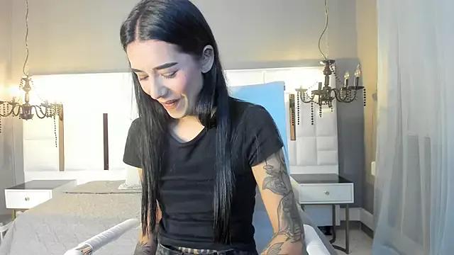 MAGIC_SCARLET from StripChat is Freechat
