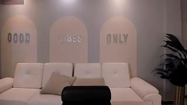 Girls and cam to cam: Watch as these sophisticated entertainers uncover their stunning costumes and curvaceous curves online!