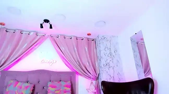 Girls and cam to cam: Watch as these sophisticated entertainers uncover their stunning costumes and curvaceous curves online!