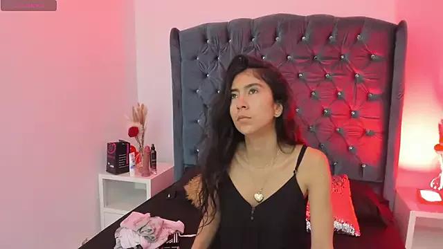 majo_rosse from StripChat is Freechat