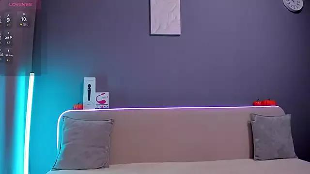 Girls and cam to cam: Watch as these sophisticated entertainers uncover their stunning costumes and curvaceous curves online!