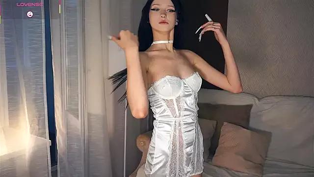 MalvinaKroening from StripChat is Freechat