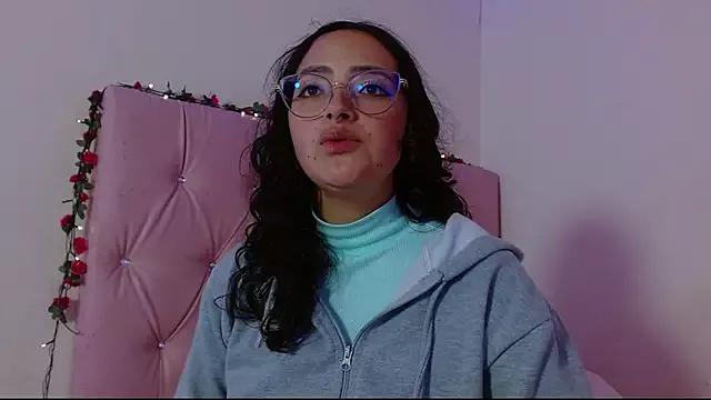 manumeow1 from StripChat is Freechat