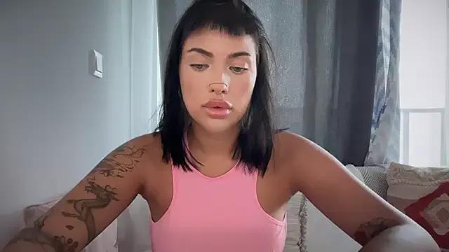 Girls and cam to cam: Watch as these sophisticated entertainers uncover their stunning costumes and curvaceous curves online!