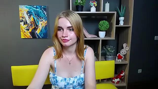MargaritaKiss from StripChat is Freechat