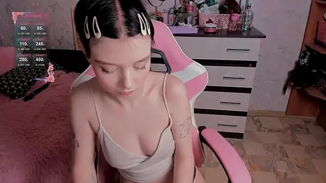 Girls and cam to cam: Watch as these sophisticated entertainers uncover their stunning costumes and curvaceous curves online!