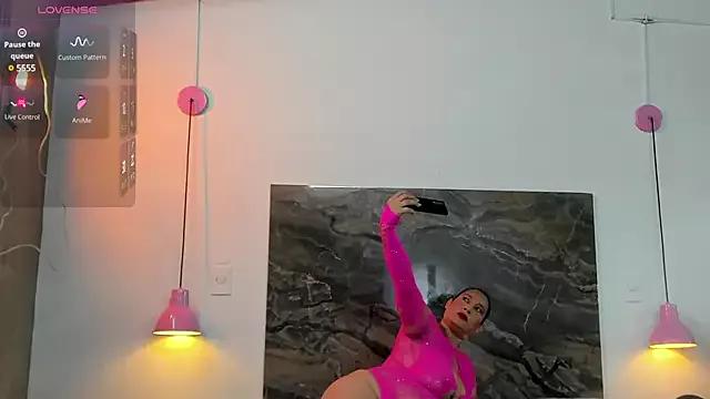Girls and cam to cam: Watch as these sophisticated entertainers uncover their stunning costumes and curvaceous curves online!