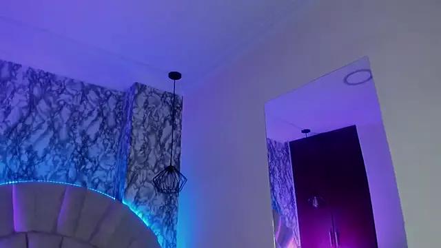 Mariam_s from StripChat is Freechat