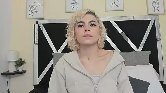 Girls and cam to cam: Watch as these sophisticated entertainers uncover their stunning costumes and curvaceous curves online!