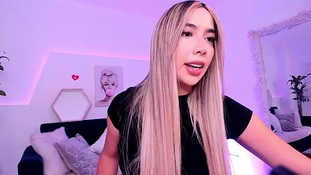 Girls and cam to cam: Watch as these sophisticated entertainers uncover their stunning costumes and curvaceous curves online!