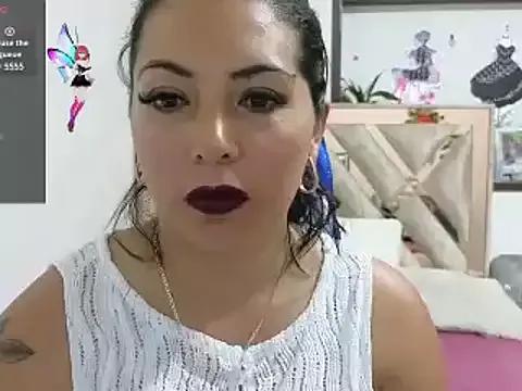 Girls and cam to cam: Watch as these sophisticated entertainers uncover their stunning costumes and curvaceous curves online!