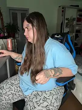 MariasV from StripChat is Freechat