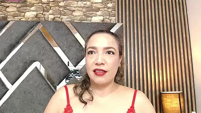 Girls and cam to cam: Watch as these sophisticated entertainers uncover their stunning costumes and curvaceous curves online!