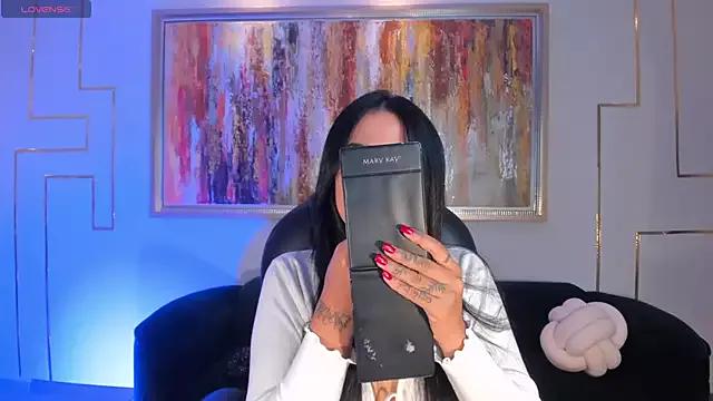 Girls and cam to cam: Watch as these sophisticated entertainers uncover their stunning costumes and curvaceous curves online!