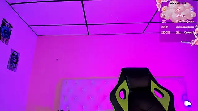 mariie_tayy from StripChat is Freechat