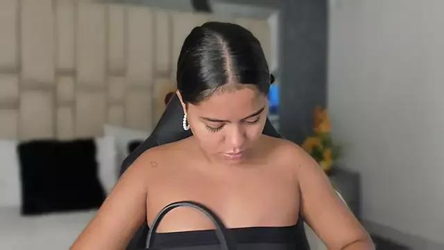 Girls and cam to cam: Watch as these sophisticated entertainers uncover their stunning costumes and curvaceous curves online!