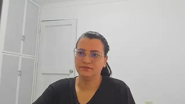 MARILYN_GARCIA from StripChat is Freechat