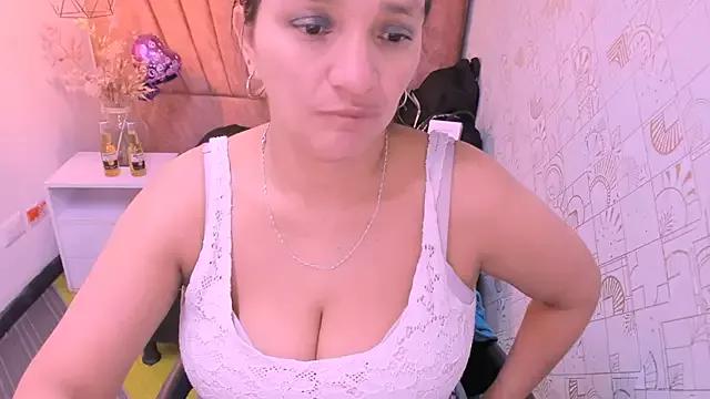 Girls and cam to cam: Watch as these sophisticated entertainers uncover their stunning costumes and curvaceous curves online!