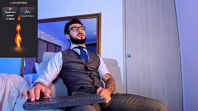 Girls and cam to cam: Watch as these sophisticated entertainers uncover their stunning costumes and curvaceous curves online!