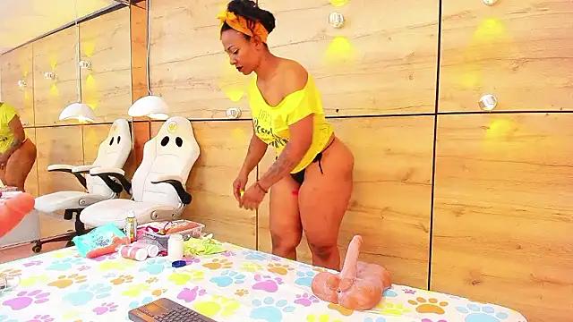 Girls and cam to cam: Watch as these sophisticated entertainers uncover their stunning costumes and curvaceous curves online!