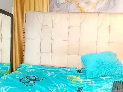 martinasmith303av from StripChat is Freechat