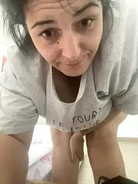 Mary_Hot_ from StripChat is Freechat