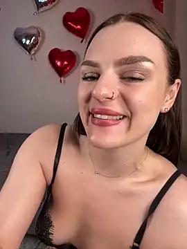 Girls and cam to cam: Watch as these sophisticated entertainers uncover their stunning costumes and curvaceous curves online!