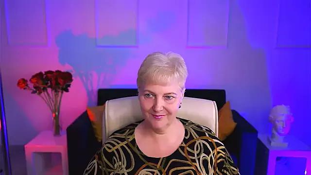 MaryMogan from StripChat is Freechat