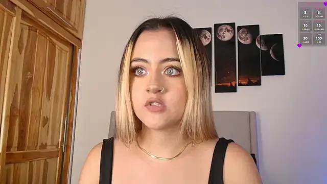 MaryMoon_ from StripChat is Freechat