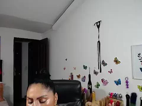 Girls and cam to cam: Watch as these sophisticated entertainers uncover their stunning costumes and curvaceous curves online!