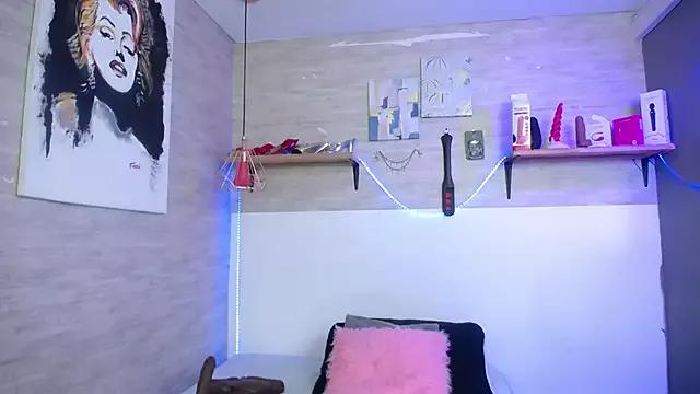 Girls and cam to cam: Watch as these sophisticated entertainers uncover their stunning costumes and curvaceous curves online!